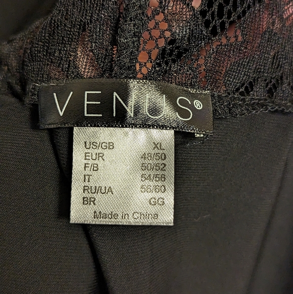 NWOT VENUS LACE AND SATIN CAMI - Picture 2 of 8